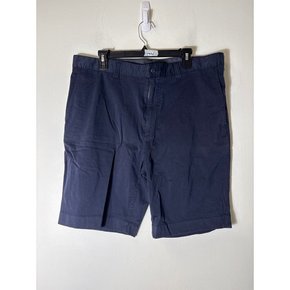 NWOT Men's Cremiux navy Flat Front Cotton Shorts Sz 38